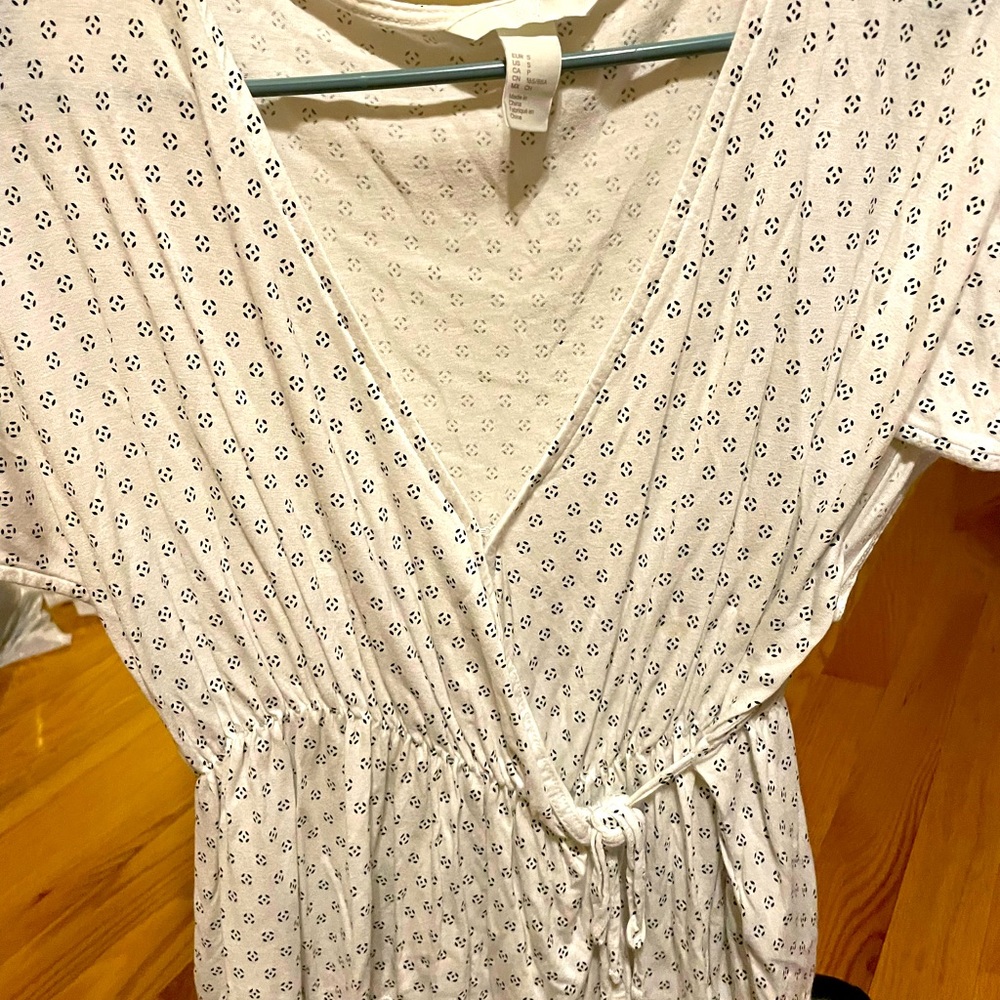 Comfy cross over top